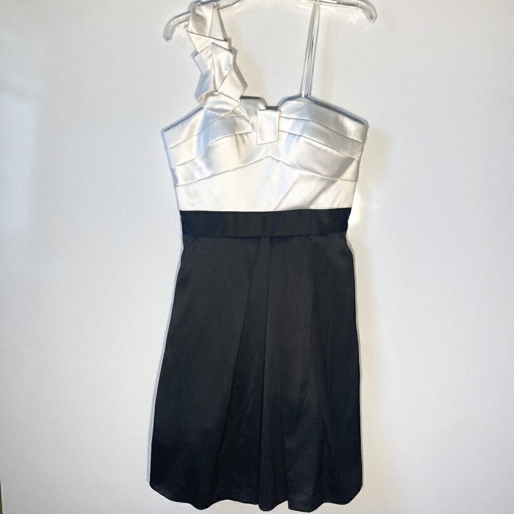 Maxandcleo SZ12 Black & Ivory satin midi dress 80's Asymmetrical Prom Elegant